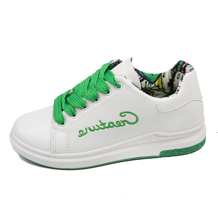 Flar White Sneakers